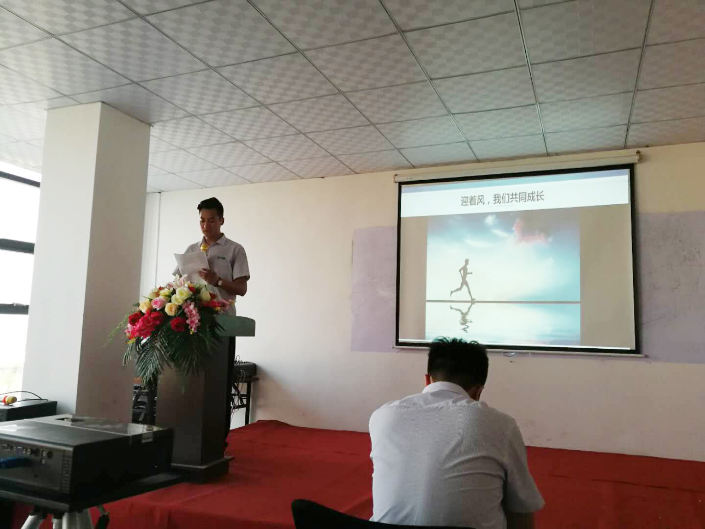 12 副本.jpg 12 副本.jpg