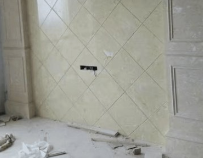 免釘膠是否可以粘金屬和瓷磚?.png 免釘膠是否可以粘金屬和瓷磚?.png